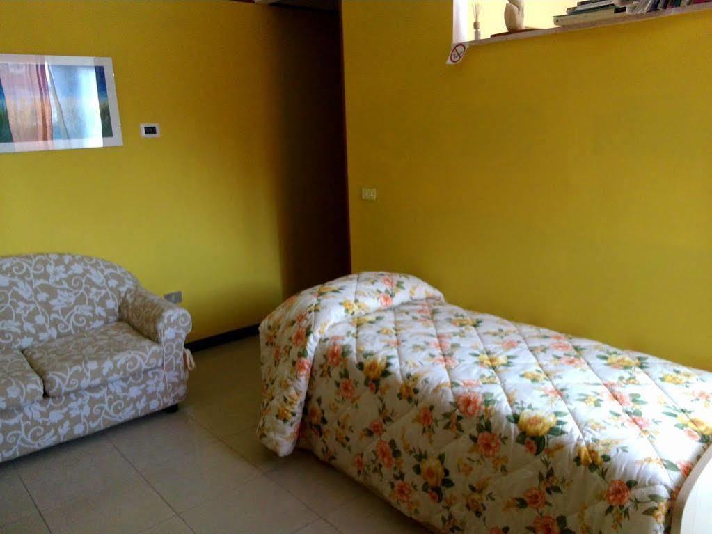 מטרה Casa Vacanze Nonna Gina מראה חיצוני תמונה